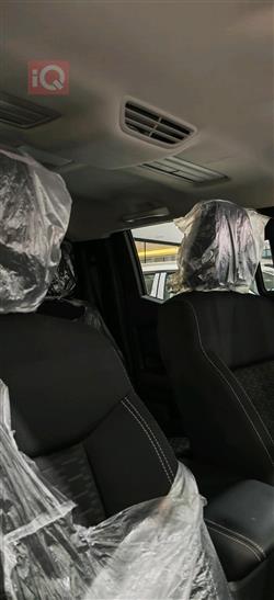 میتسوبیشی L200